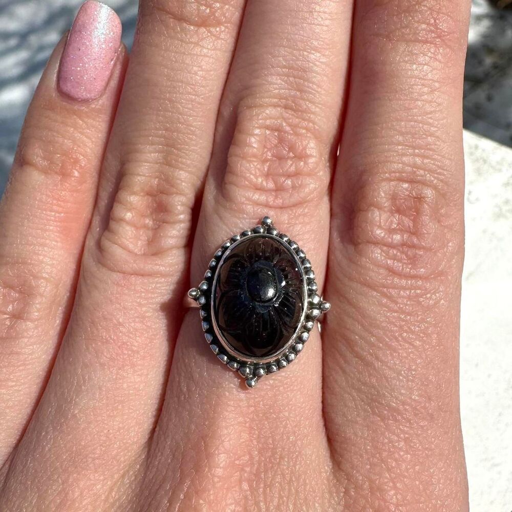 Unbranded Women's Silver and Burgundy Jewellery